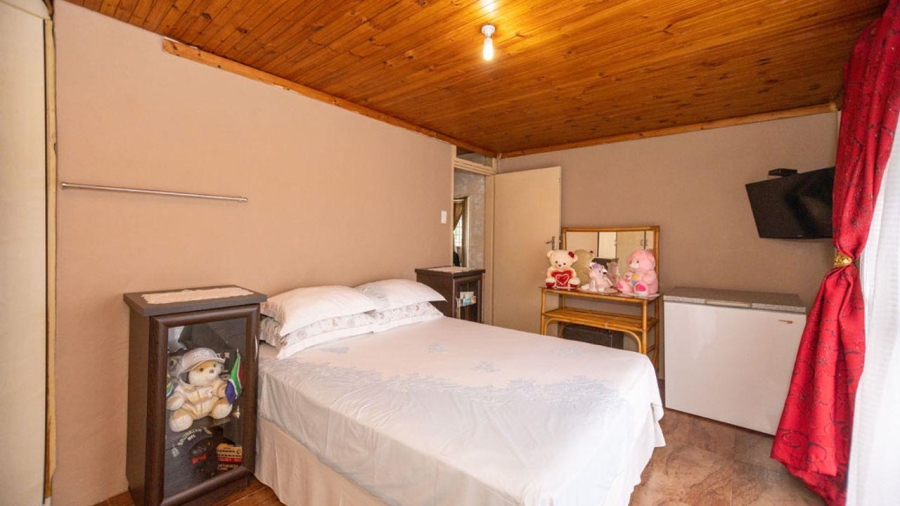 2 Bedroom Property for Sale in Grove End KwaZulu-Natal