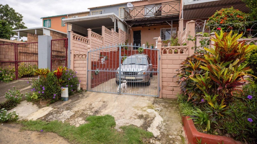 2 Bedroom Property for Sale in Grove End KwaZulu-Natal