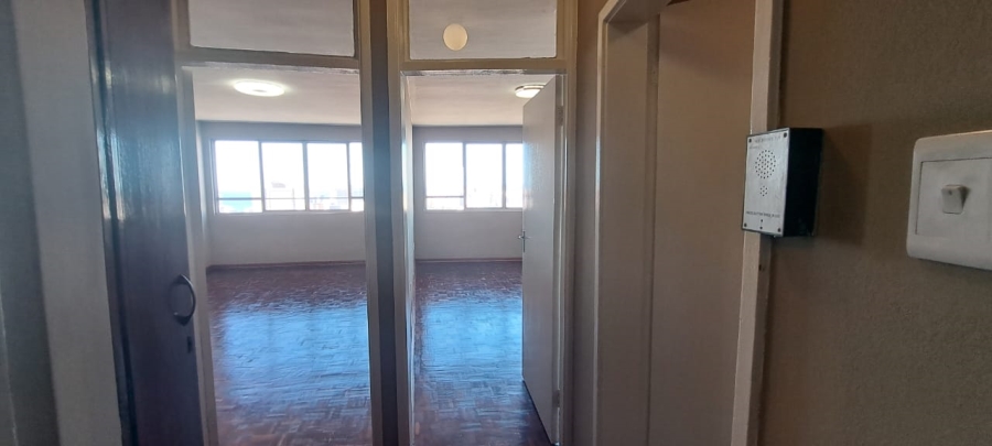 To Let 1 Bedroom Property for Rent in Durban Central KwaZulu-Natal