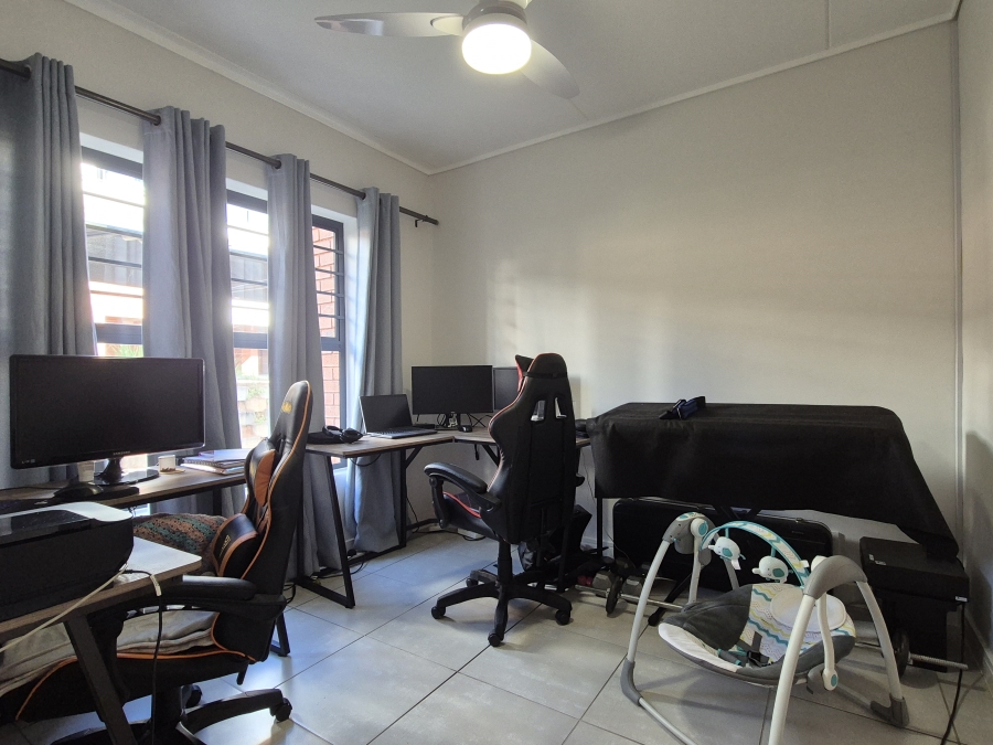 3 Bedroom Property for Sale in Ballitoville KwaZulu-Natal
