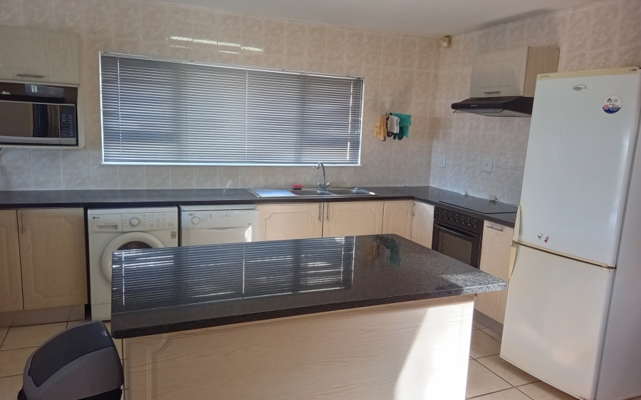 3 Bedroom Property for Sale in Shelly Beach KwaZulu-Natal