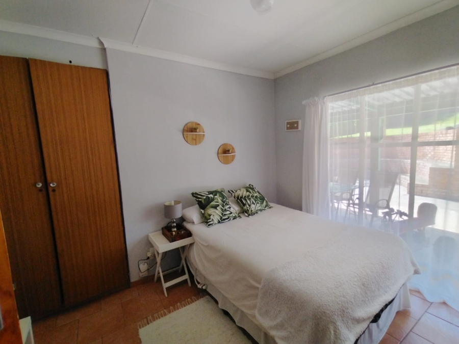 To Let 4 Bedroom Property for Rent in Sunnyridge KwaZulu-Natal