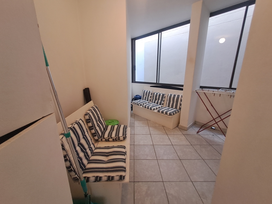 2 Bedroom Property for Sale in Uvongo Beach KwaZulu-Natal