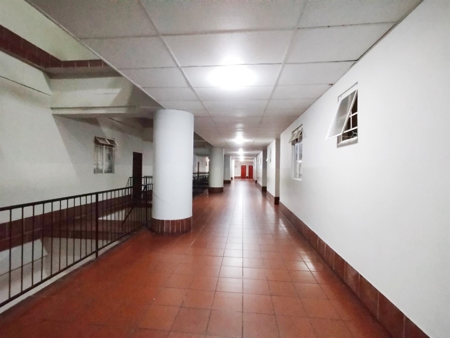 1 Bedroom Property for Sale in Durban Central KwaZulu-Natal