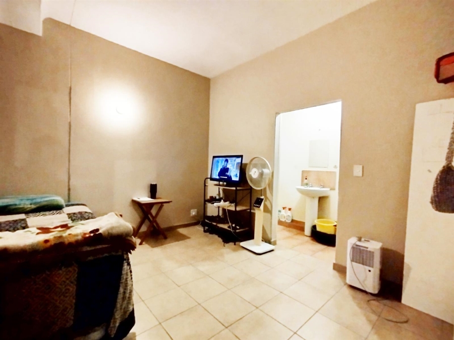 1 Bedroom Property for Sale in Durban Central KwaZulu-Natal