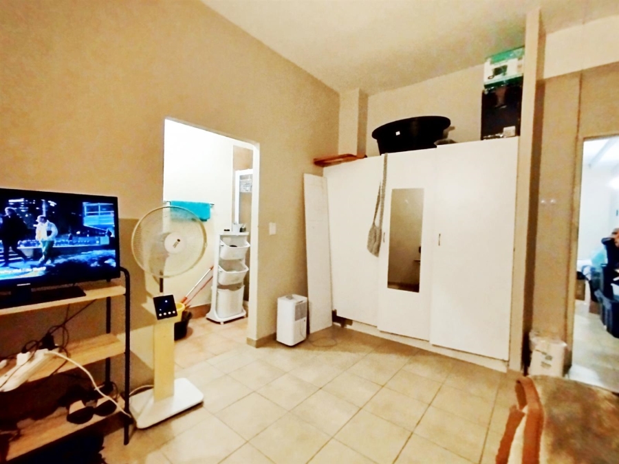 1 Bedroom Property for Sale in Durban Central KwaZulu-Natal