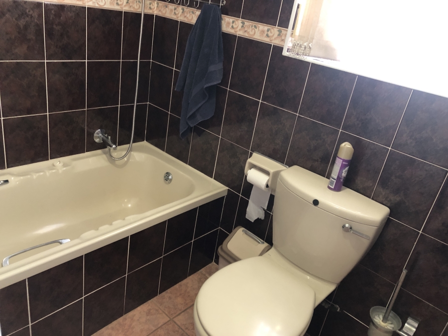 3 Bedroom Property for Sale in Manaba Beach KwaZulu-Natal