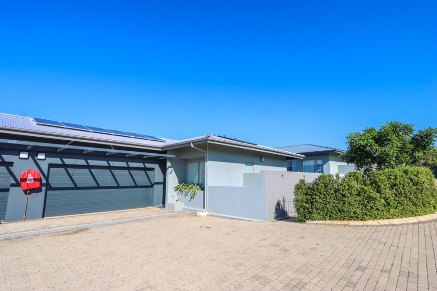 2 Bedroom Property for Sale in Renishaw Hills KwaZulu-Natal