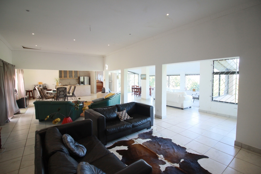 5 Bedroom Property for Sale in Woodgrange KwaZulu-Natal