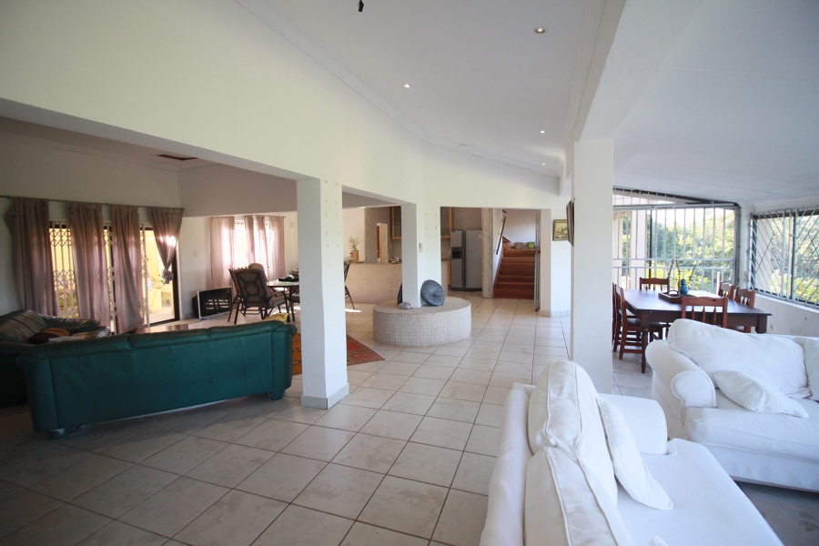 5 Bedroom Property for Sale in Woodgrange KwaZulu-Natal