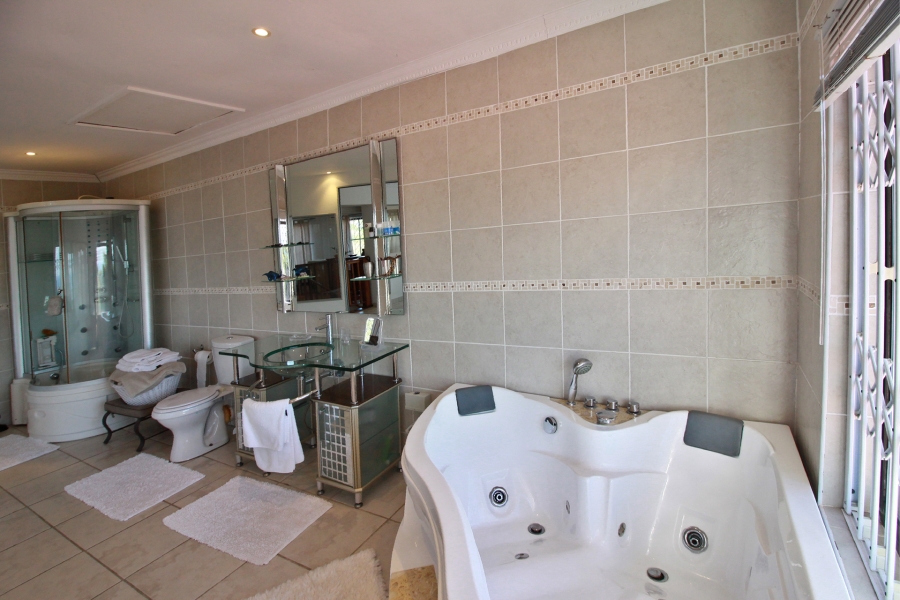 5 Bedroom Property for Sale in Woodgrange KwaZulu-Natal