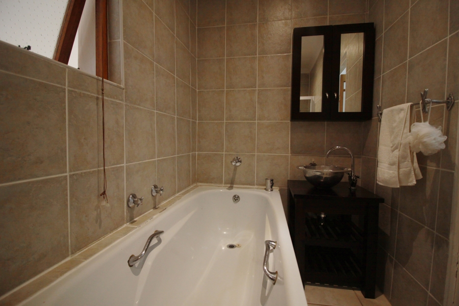 5 Bedroom Property for Sale in Woodgrange KwaZulu-Natal