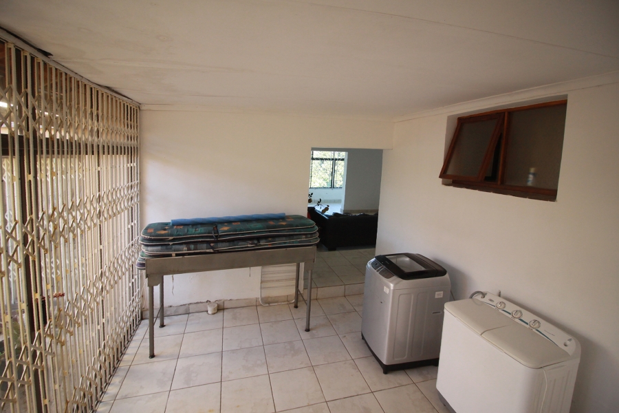 5 Bedroom Property for Sale in Woodgrange KwaZulu-Natal
