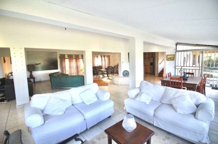 5 Bedroom Property for Sale in Woodgrange KwaZulu-Natal