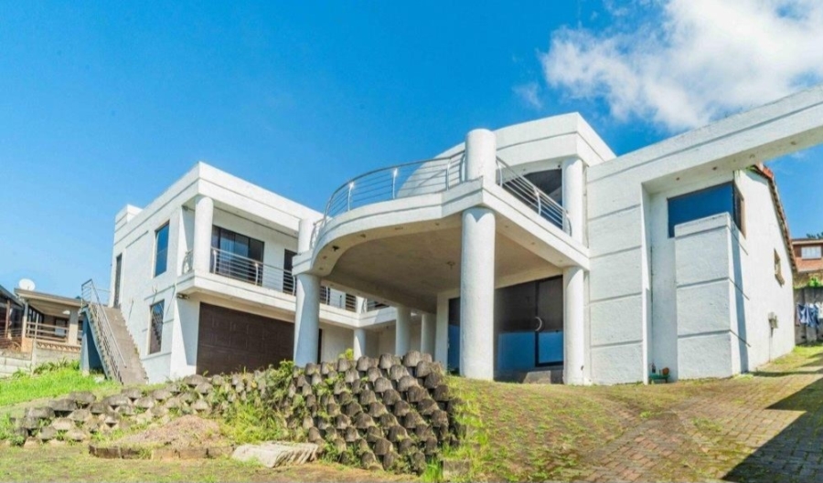 5 Bedroom Property for Sale in Shallcross KwaZulu-Natal