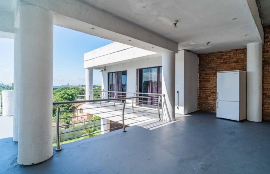 5 Bedroom Property for Sale in Shallcross KwaZulu-Natal