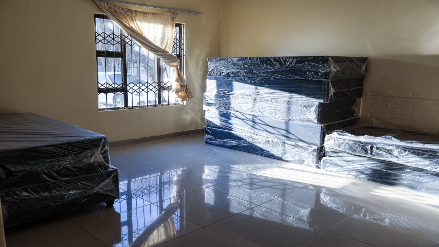 10 Bedroom Property for Sale in Wensleydale KwaZulu-Natal