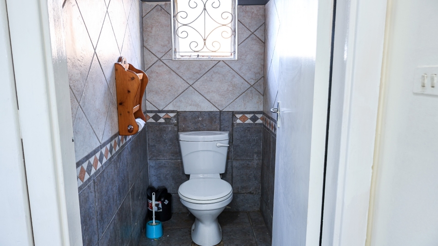 10 Bedroom Property for Sale in Wensleydale KwaZulu-Natal