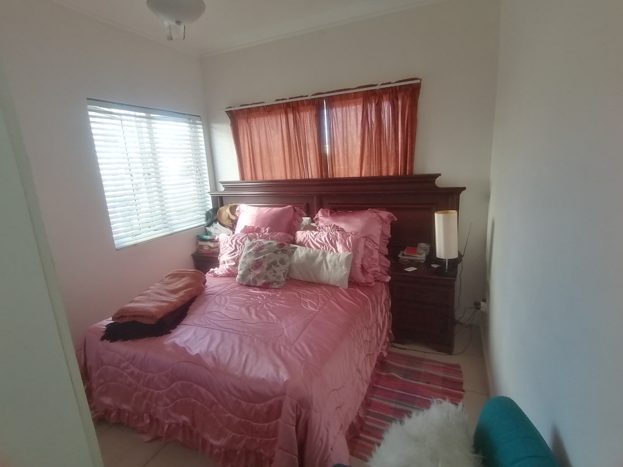 2 Bedroom Property for Sale in Manor Estates KwaZulu-Natal