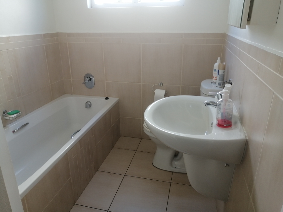 2 Bedroom Property for Sale in Manor Estates KwaZulu-Natal
