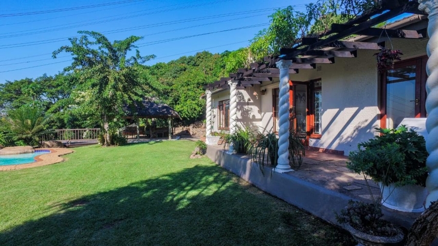 4 Bedroom Property for Sale in Queensburgh KwaZulu-Natal