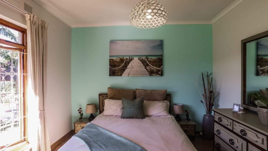 4 Bedroom Property for Sale in Queensburgh KwaZulu-Natal