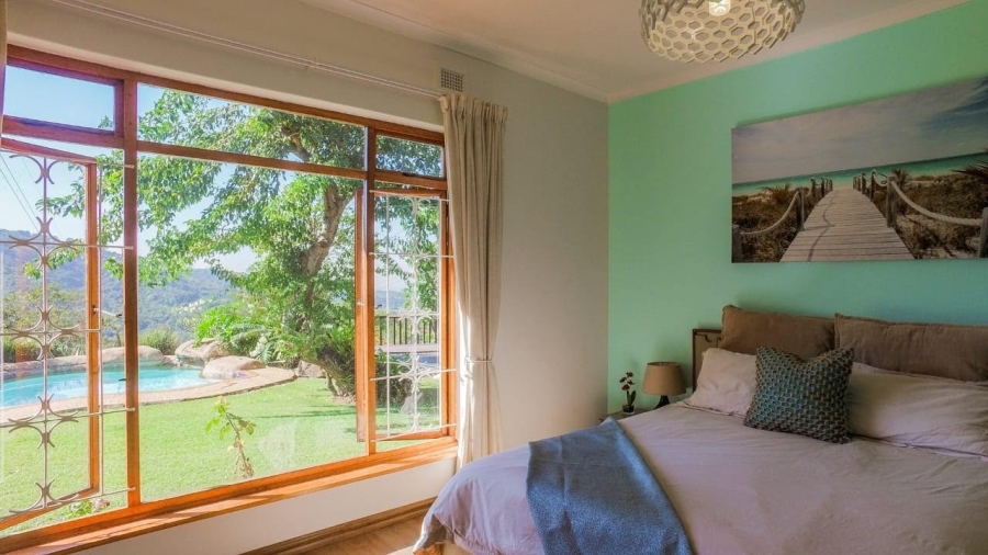 4 Bedroom Property for Sale in Queensburgh KwaZulu-Natal