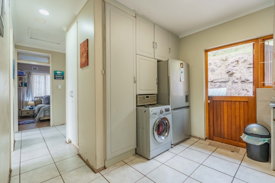3 Bedroom Property for Sale in Queensburgh KwaZulu-Natal