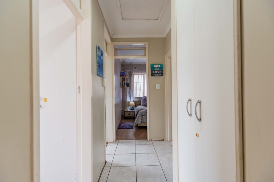 3 Bedroom Property for Sale in Queensburgh KwaZulu-Natal