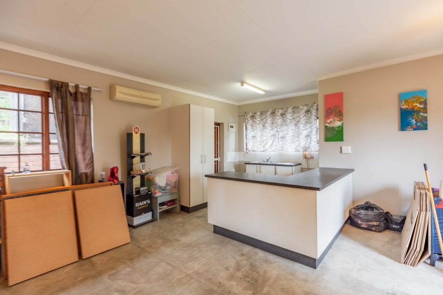 3 Bedroom Property for Sale in Queensburgh KwaZulu-Natal