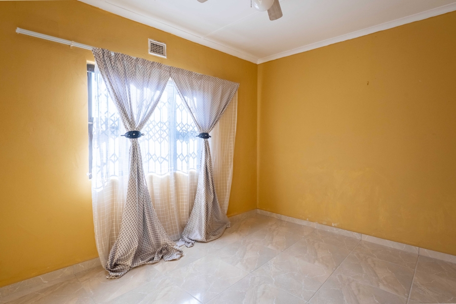 3 Bedroom Property for Sale in Lovu KwaZulu-Natal