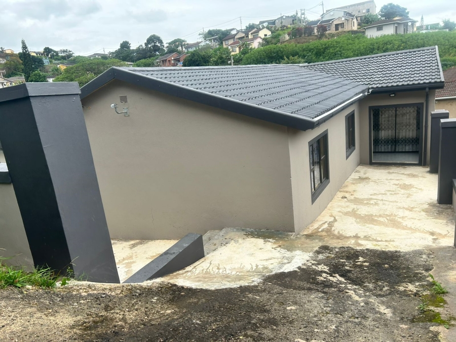 3 Bedroom Property for Sale in Lovu KwaZulu-Natal