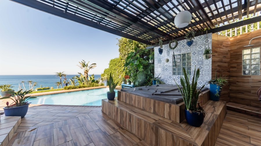 7 Bedroom Property for Sale in Sheffield Beach KwaZulu-Natal