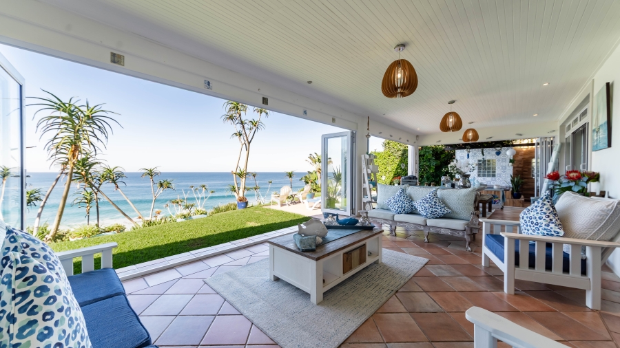 7 Bedroom Property for Sale in Sheffield Beach KwaZulu-Natal