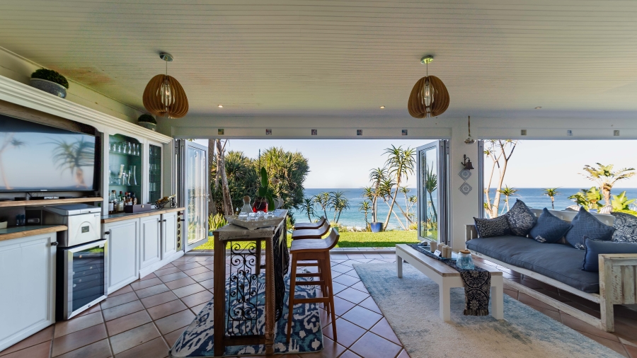 7 Bedroom Property for Sale in Sheffield Beach KwaZulu-Natal
