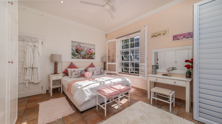 7 Bedroom Property for Sale in Sheffield Beach KwaZulu-Natal