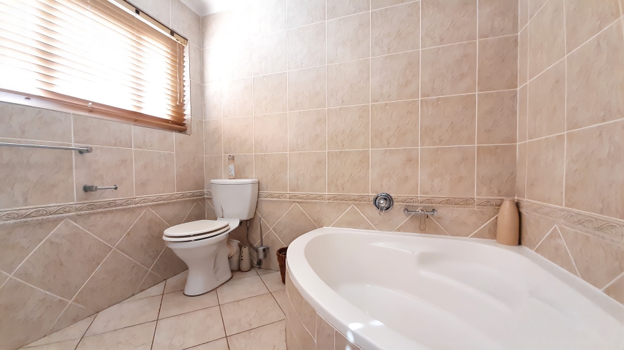 3 Bedroom Property for Sale in Sheffield Beach KwaZulu-Natal