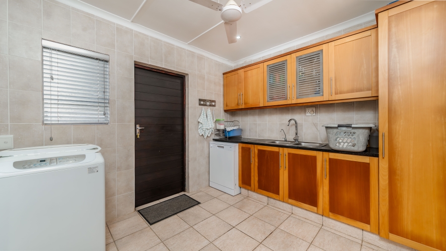 3 Bedroom Property for Sale in Sheffield Beach KwaZulu-Natal