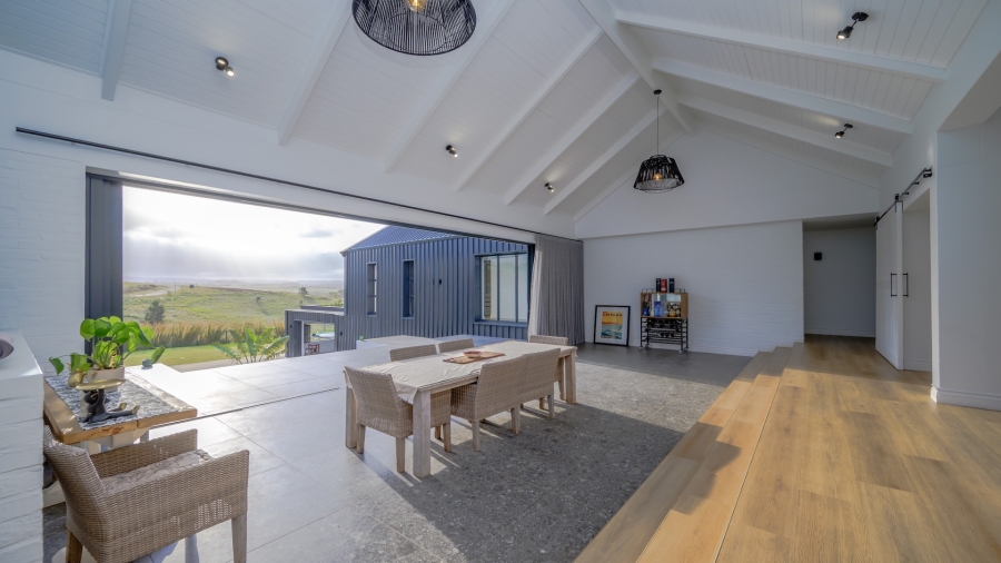 5 Bedroom Property for Sale in Springvale Country Estate KwaZulu-Natal