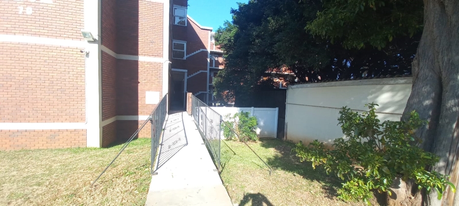 To Let 2 Bedroom Property for Rent in Essenwood KwaZulu-Natal