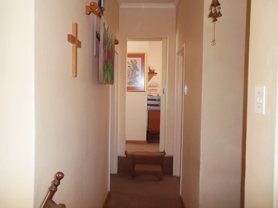 2 Bedroom Property for Sale in Aviary Hill KwaZulu-Natal