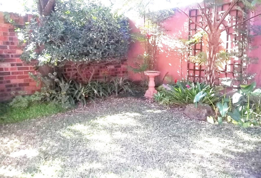 2 Bedroom Property for Sale in Aviary Hill KwaZulu-Natal
