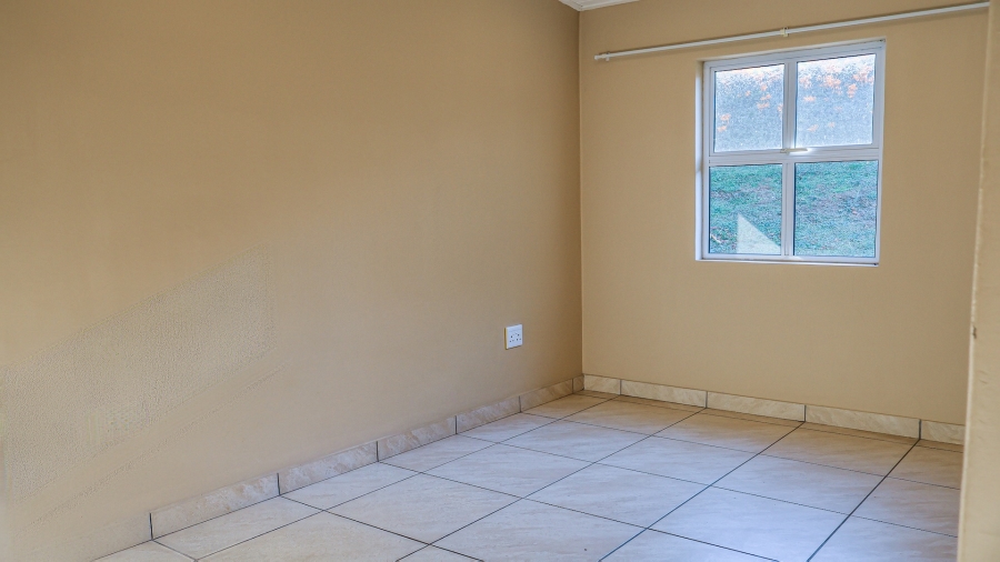 3 Bedroom Property for Sale in Greendale KwaZulu-Natal