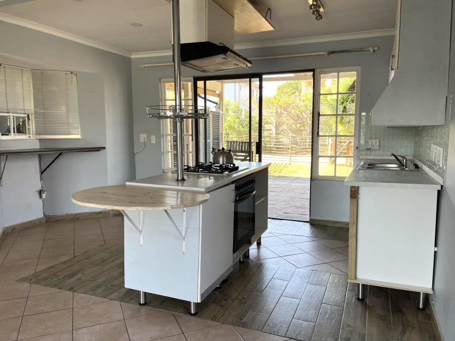 To Let 1 Bedroom Property for Rent in Salt Rock KwaZulu-Natal