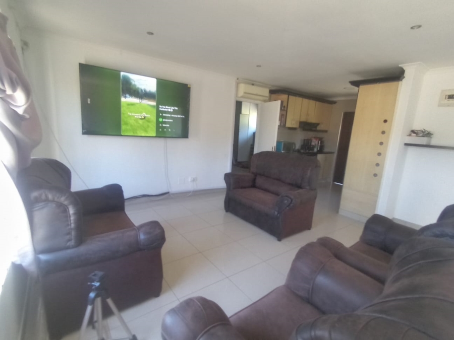 3 Bedroom Property for Sale in Escombe KwaZulu-Natal