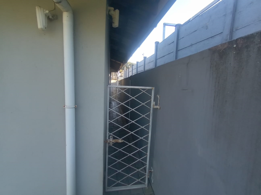 3 Bedroom Property for Sale in Escombe KwaZulu-Natal