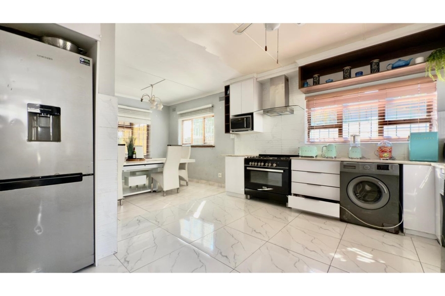 3 Bedroom Property for Sale in Carrington Heights KwaZulu-Natal