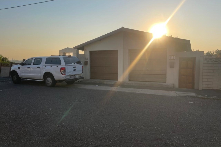 3 Bedroom Property for Sale in Carrington Heights KwaZulu-Natal