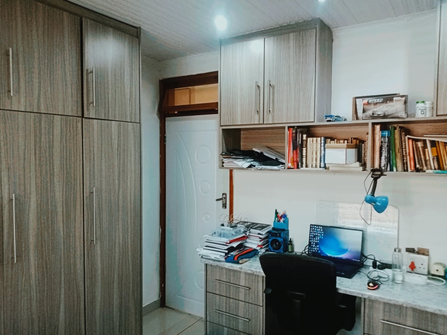 3 Bedroom Property for Sale in Hillary KwaZulu-Natal
