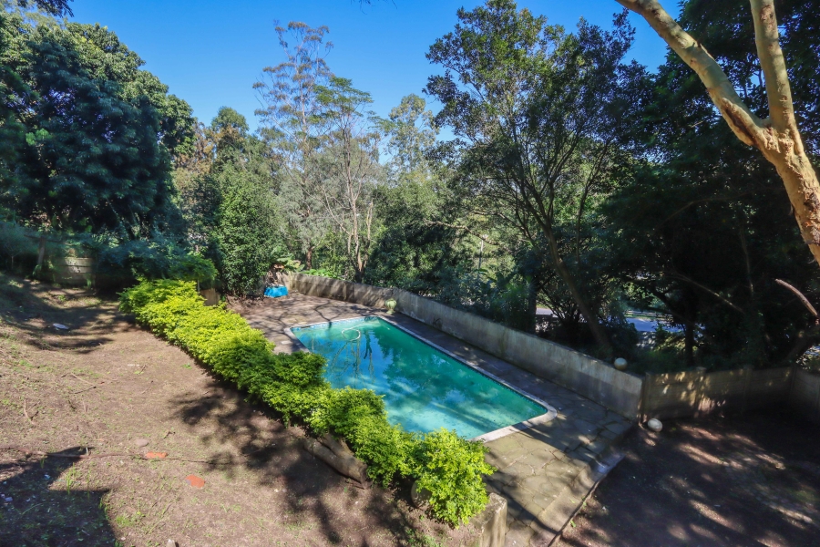 4 Bedroom Property for Sale in Cowies Hill KwaZulu-Natal